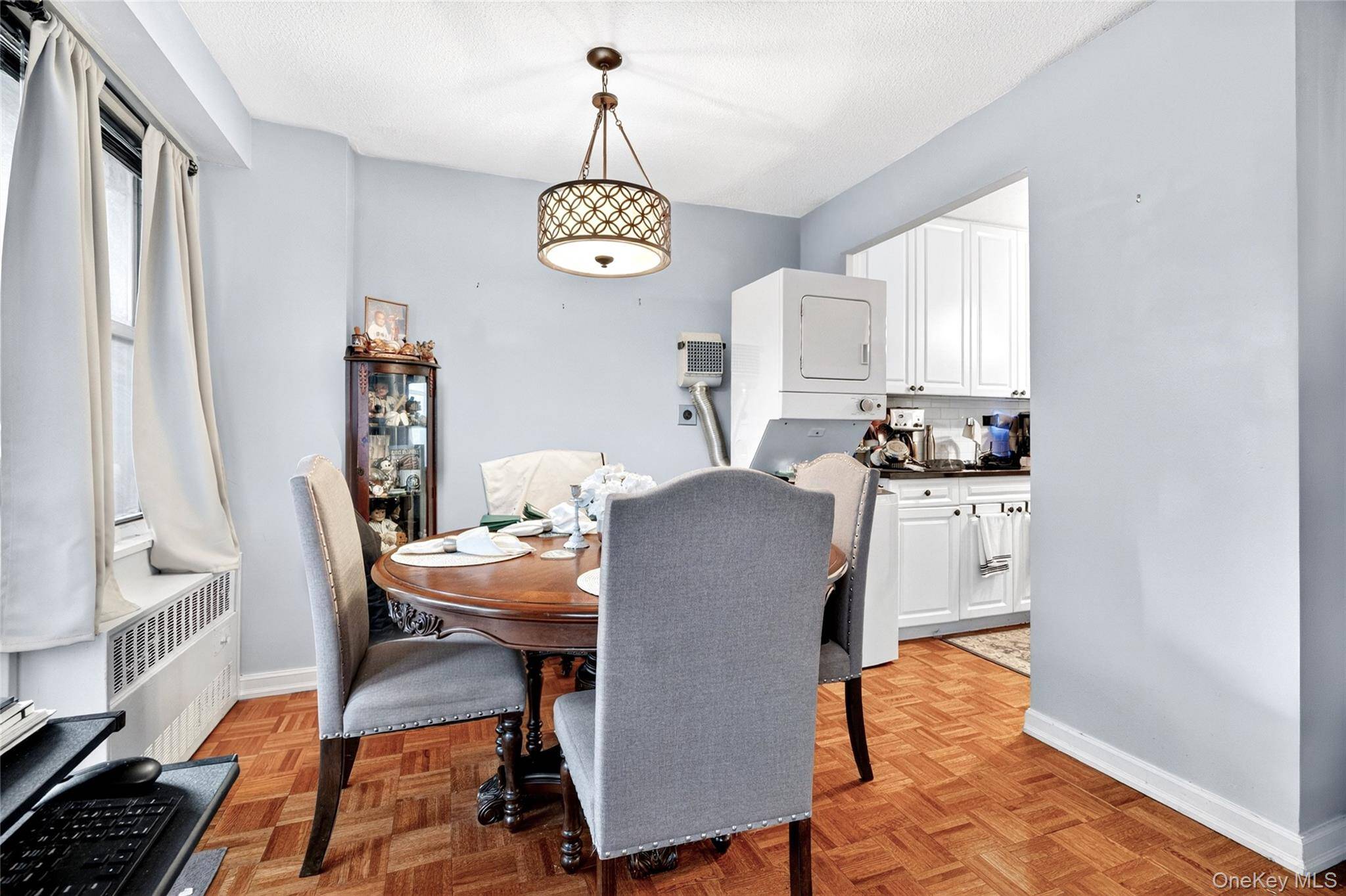 2550 Olinville AVE #2H, Bronx, NY 10467