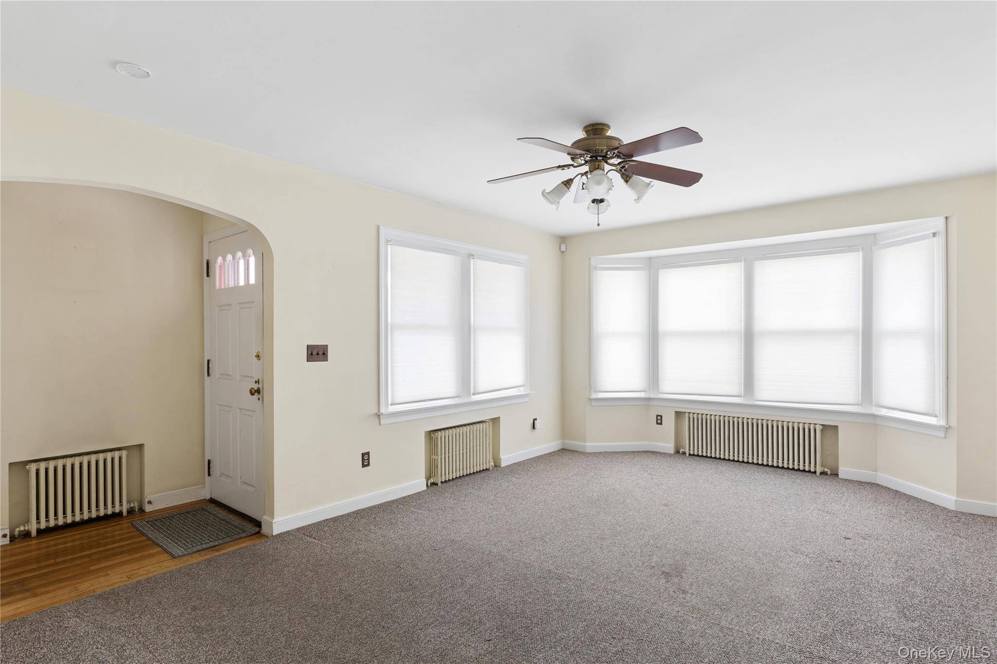 276 Fishel AVE, Riverhead, NY 11901