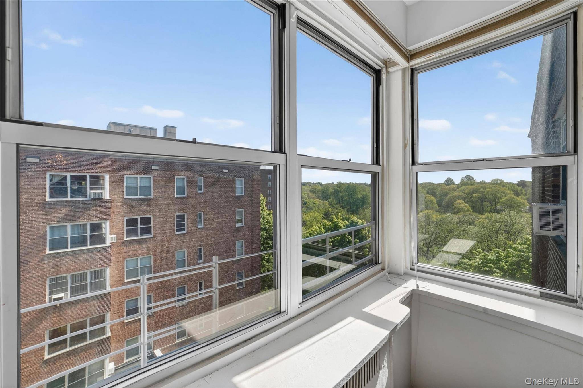 1 Bronxville RD #6A, Bronxville, NY 10708