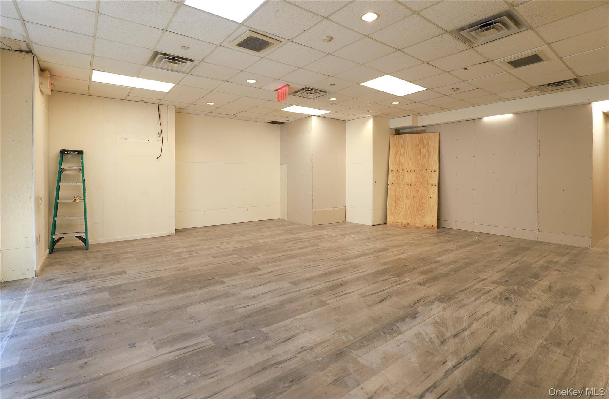 132-03 Sanford AVE #1A, Flushing, NY 11355