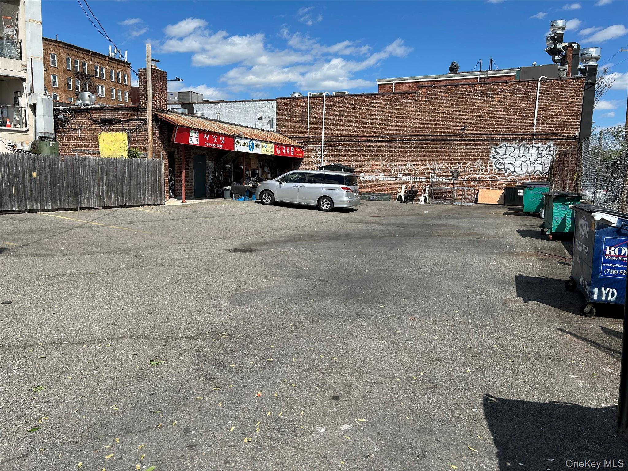 16024 Northern BLVD, Flushing, NY 11358