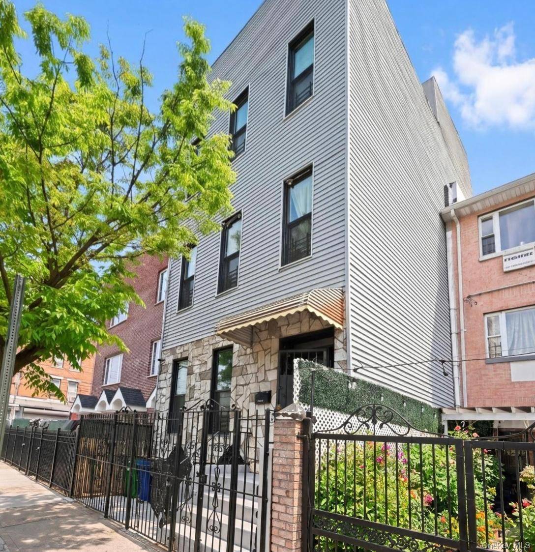 965 Glenmore AVE, Brooklyn, NY 11208