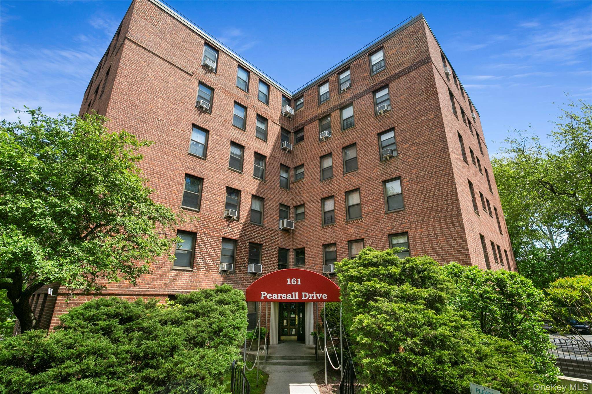 161 Pearsall DR #6H, Mount Vernon, NY 10552