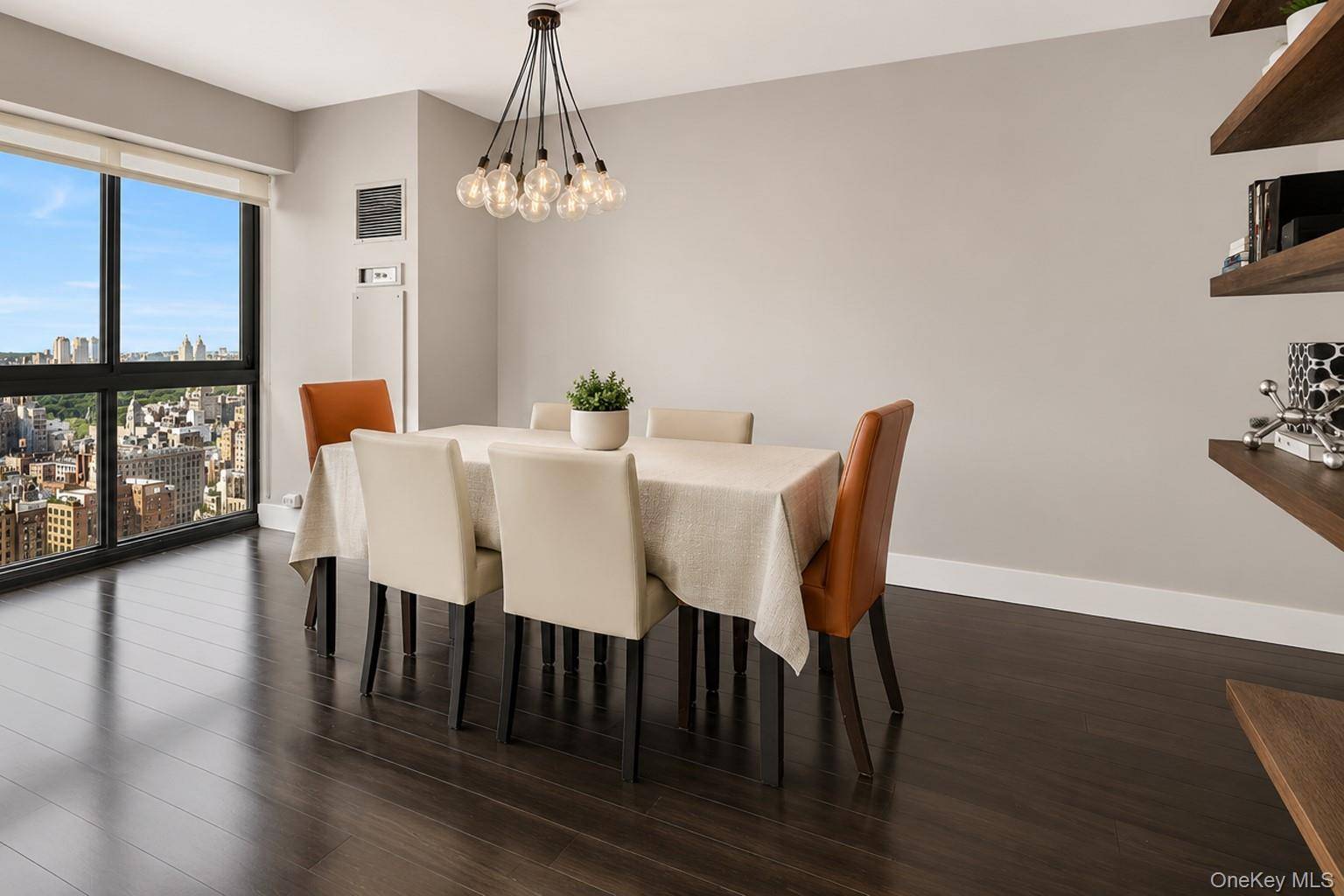 200 E 61st ST #35B, New York (manhattan), NY 10065
