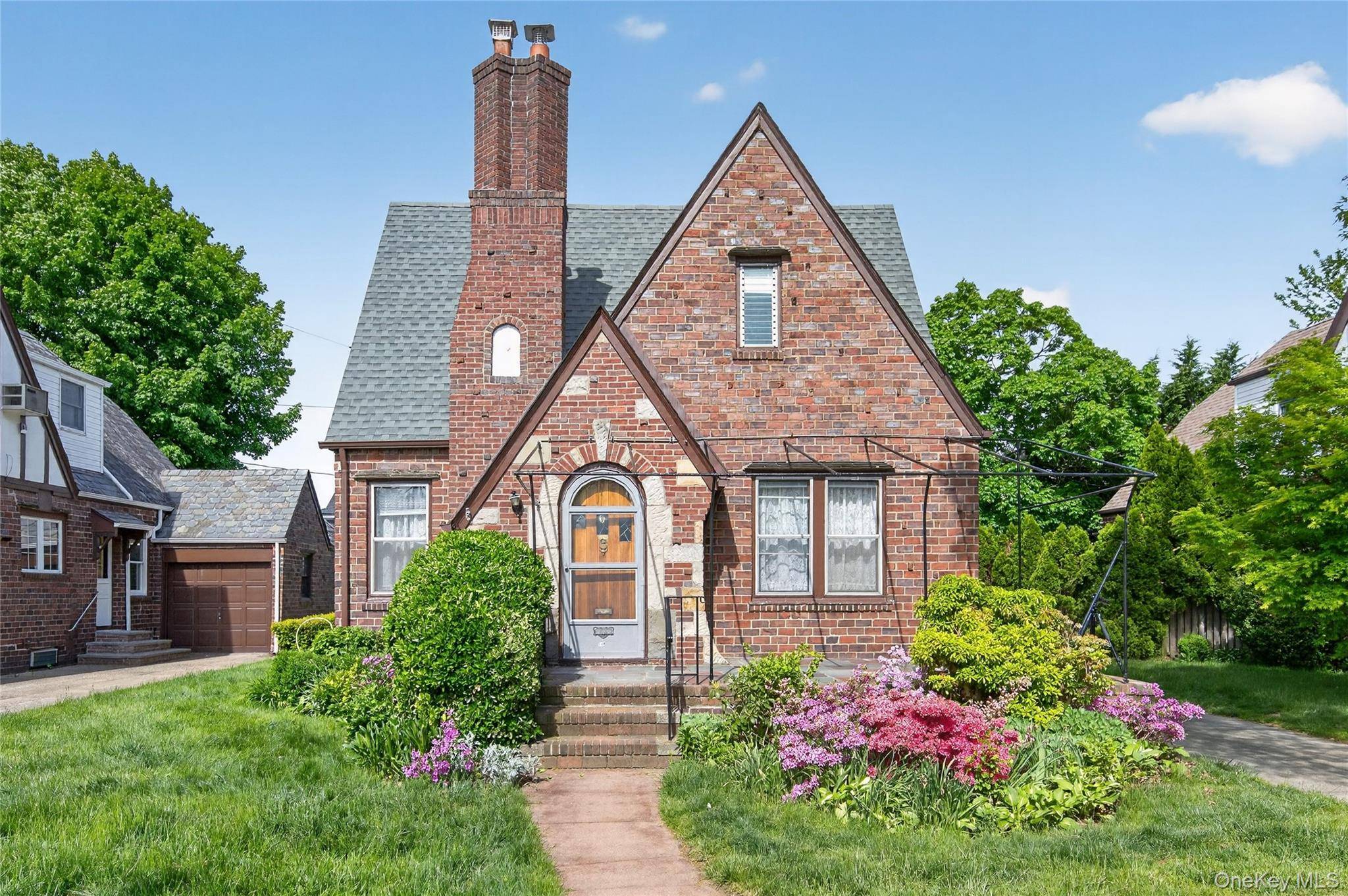114 New Hyde Park RD, Garden City, NY 11530