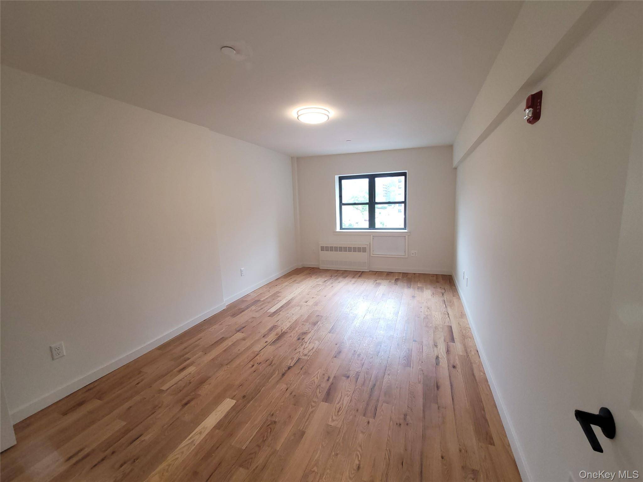 671 Bronx River RD #4N, Yonkers, NY 10704