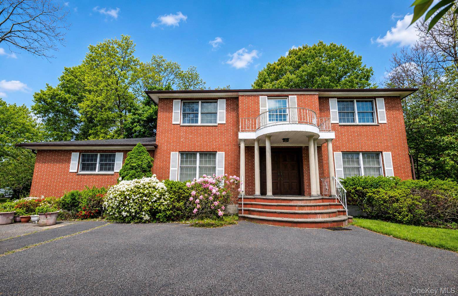 4 Carol LN, Mamaroneck, NY 10543
