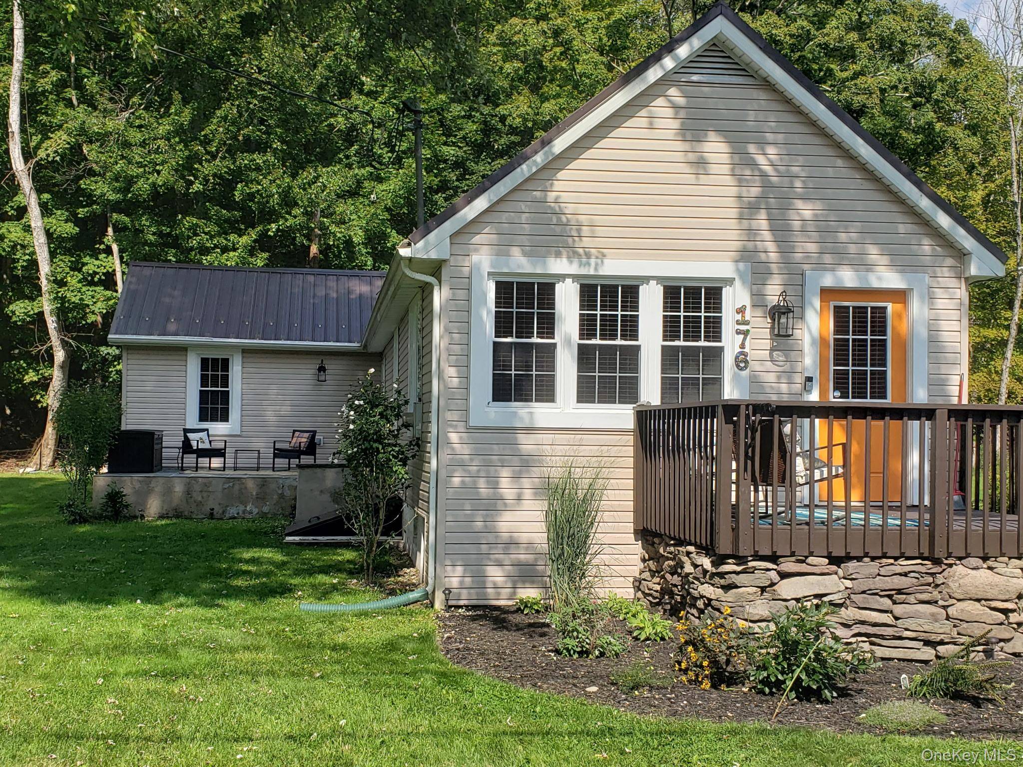 176 Mountaindale Main Street, Mountain Dale, NY 12763