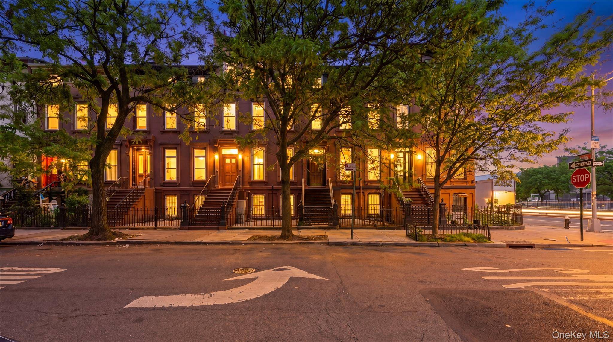 4 Hart ST, Brooklyn, NY 11206