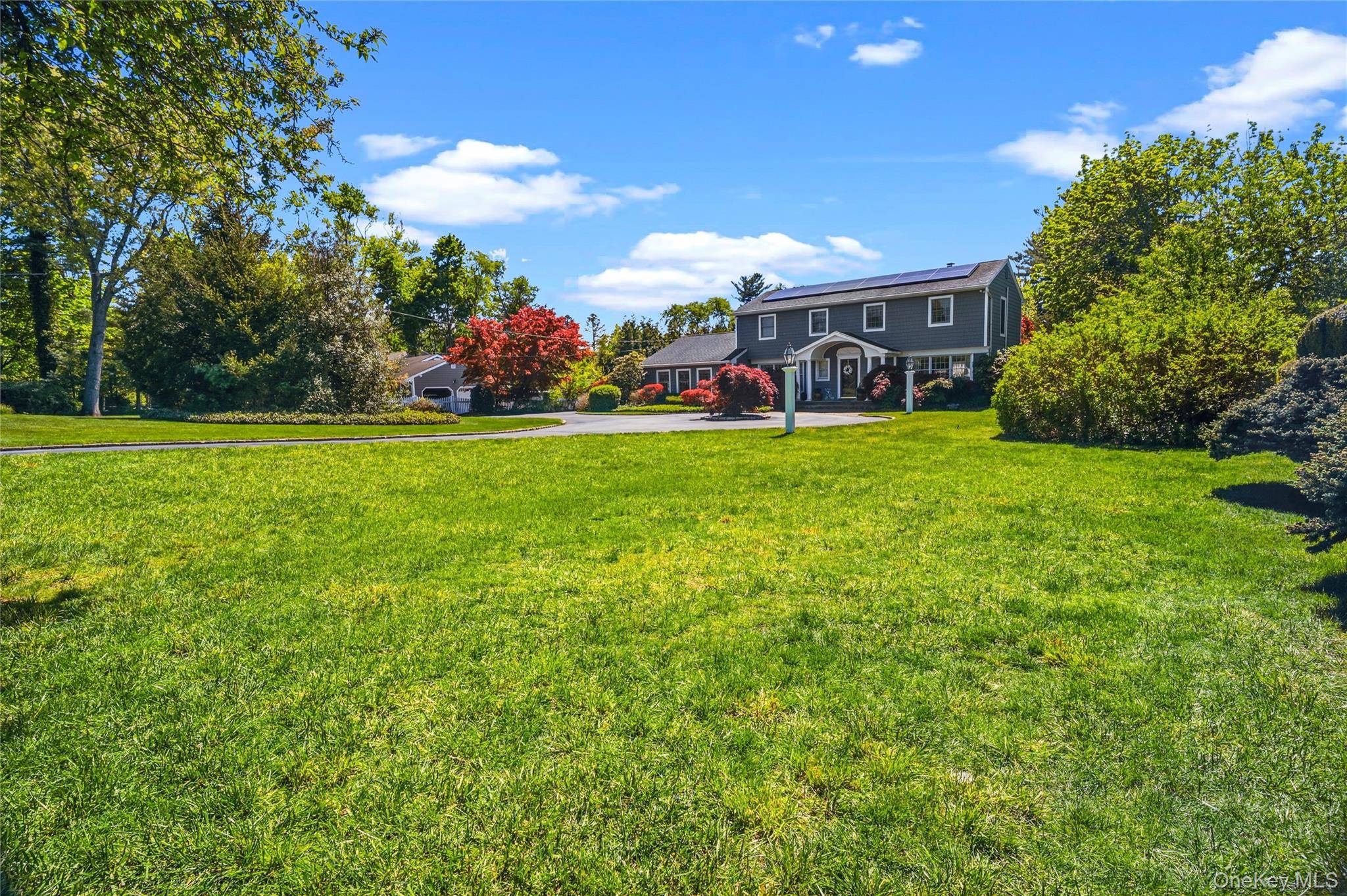 199 Split Rock RD, Syosset, NY 11791