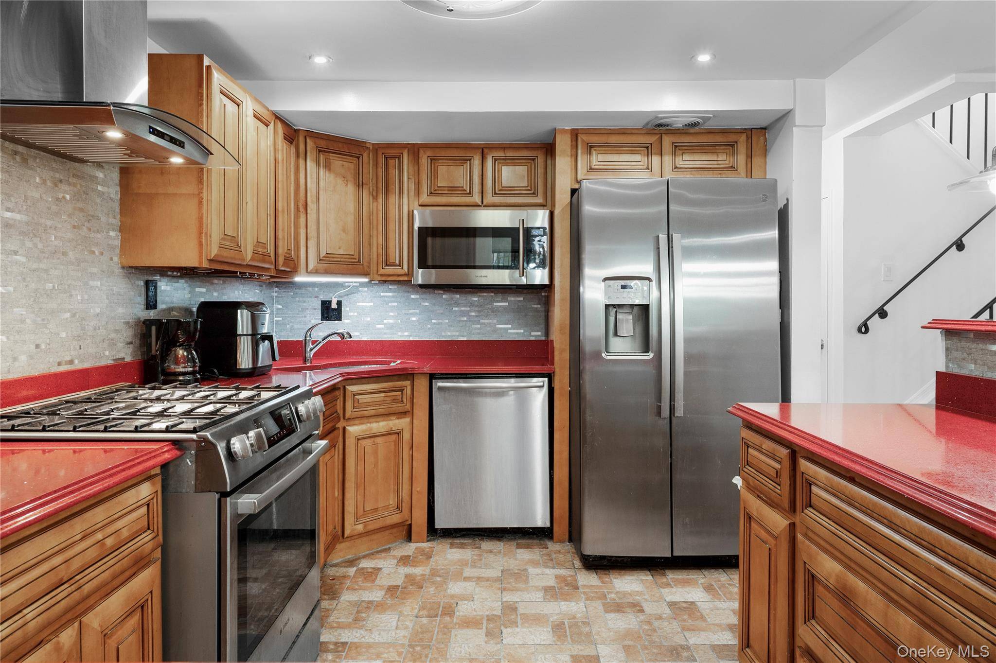 115 W 117th ST, New York (manhattan), NY 10026