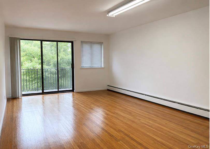 136-79 41st AVE, Flushing, NY 11355