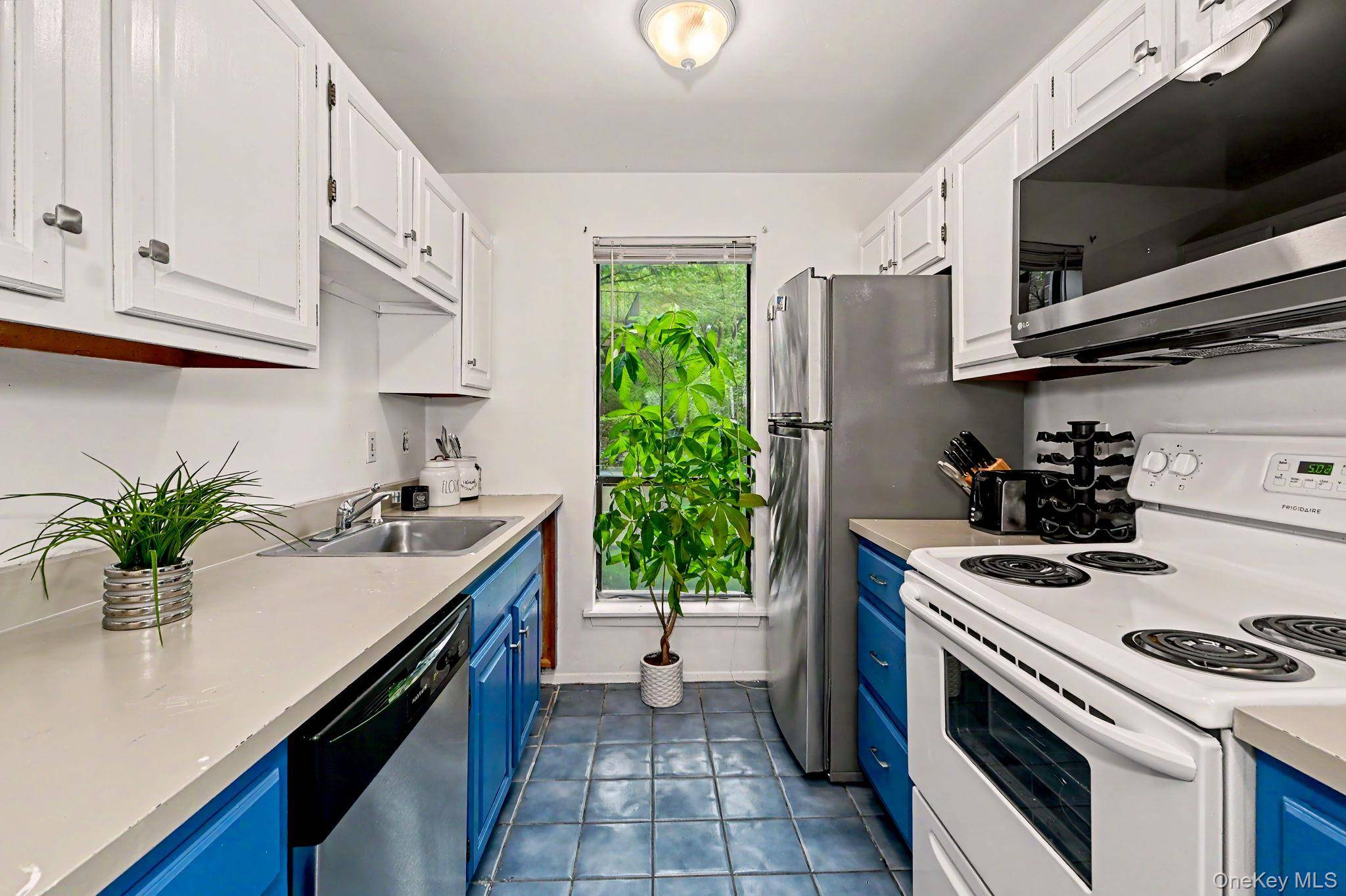 492 N Broadway #1, White Plains, NY 10603