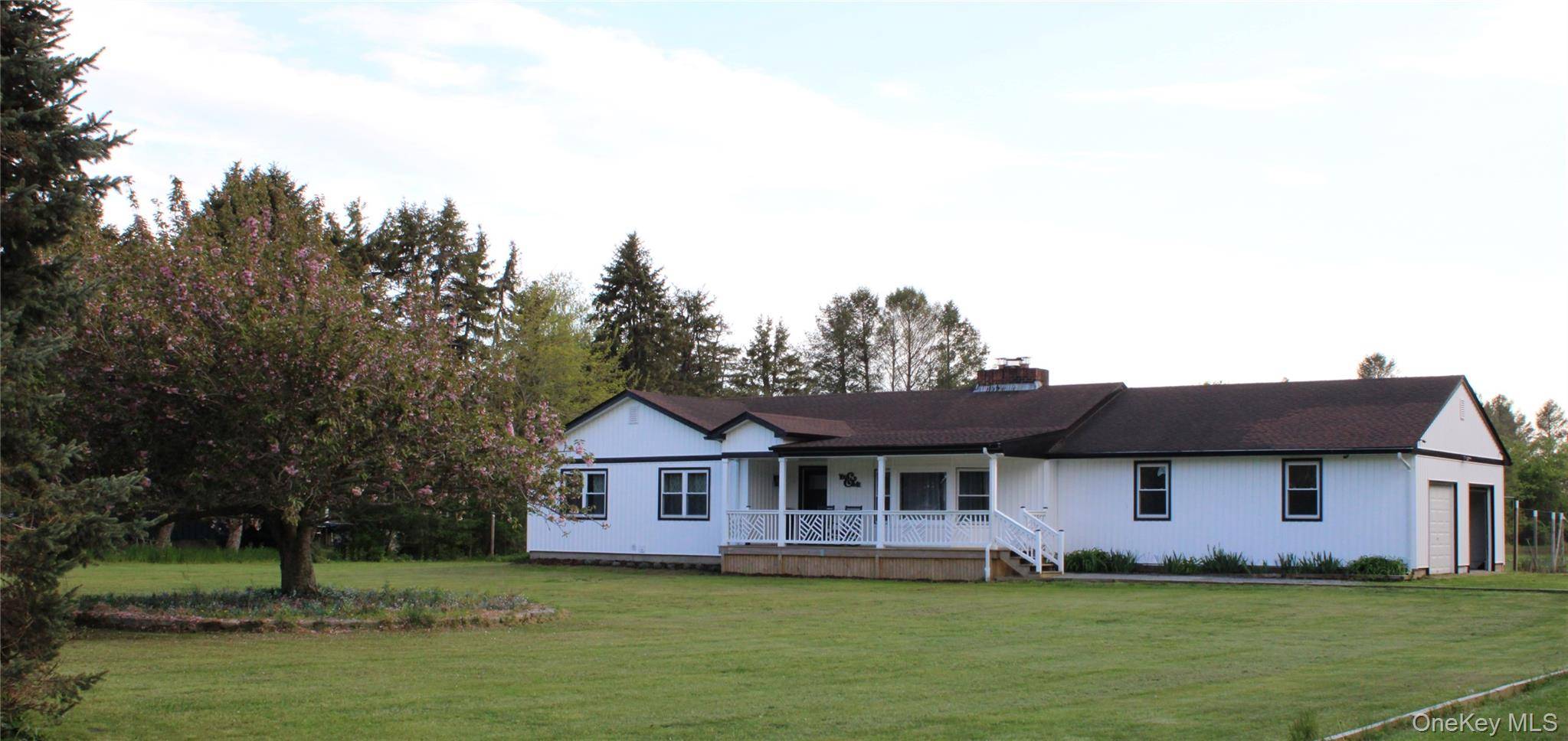 3715 Hortons LN, Southold, NY 11971