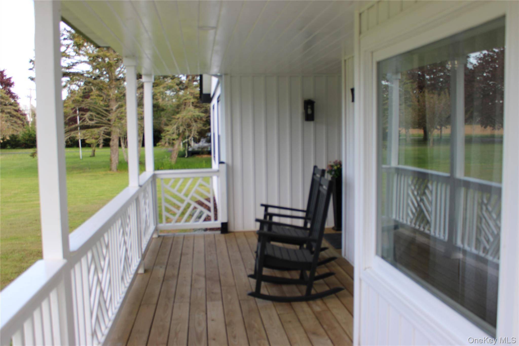 3715 Hortons LN, Southold, NY 11971