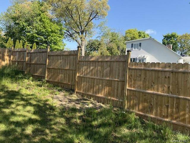 37 Argyle ST, Lake Peekskill, NY 10537