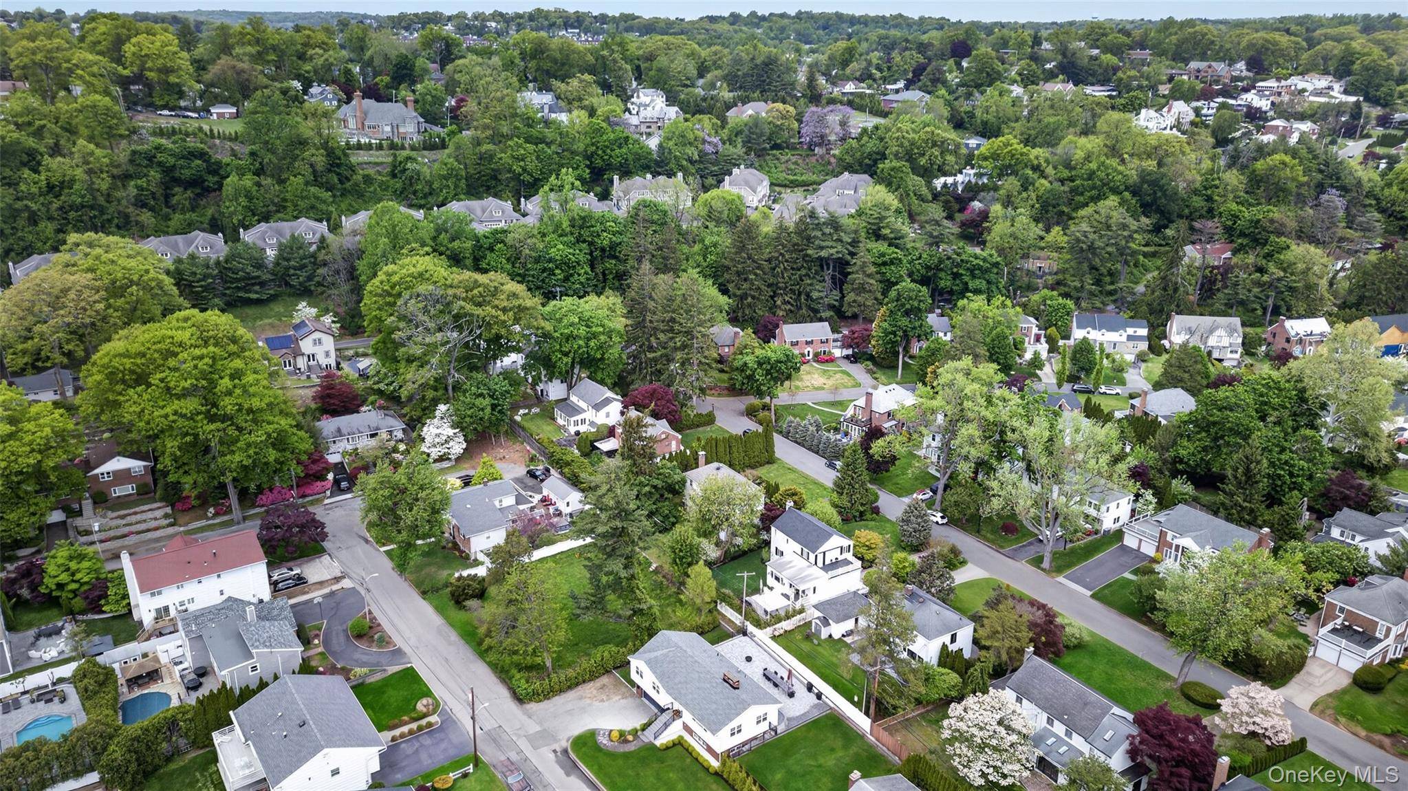 15 Cambridge AVE, Tuckahoe, NY 10707