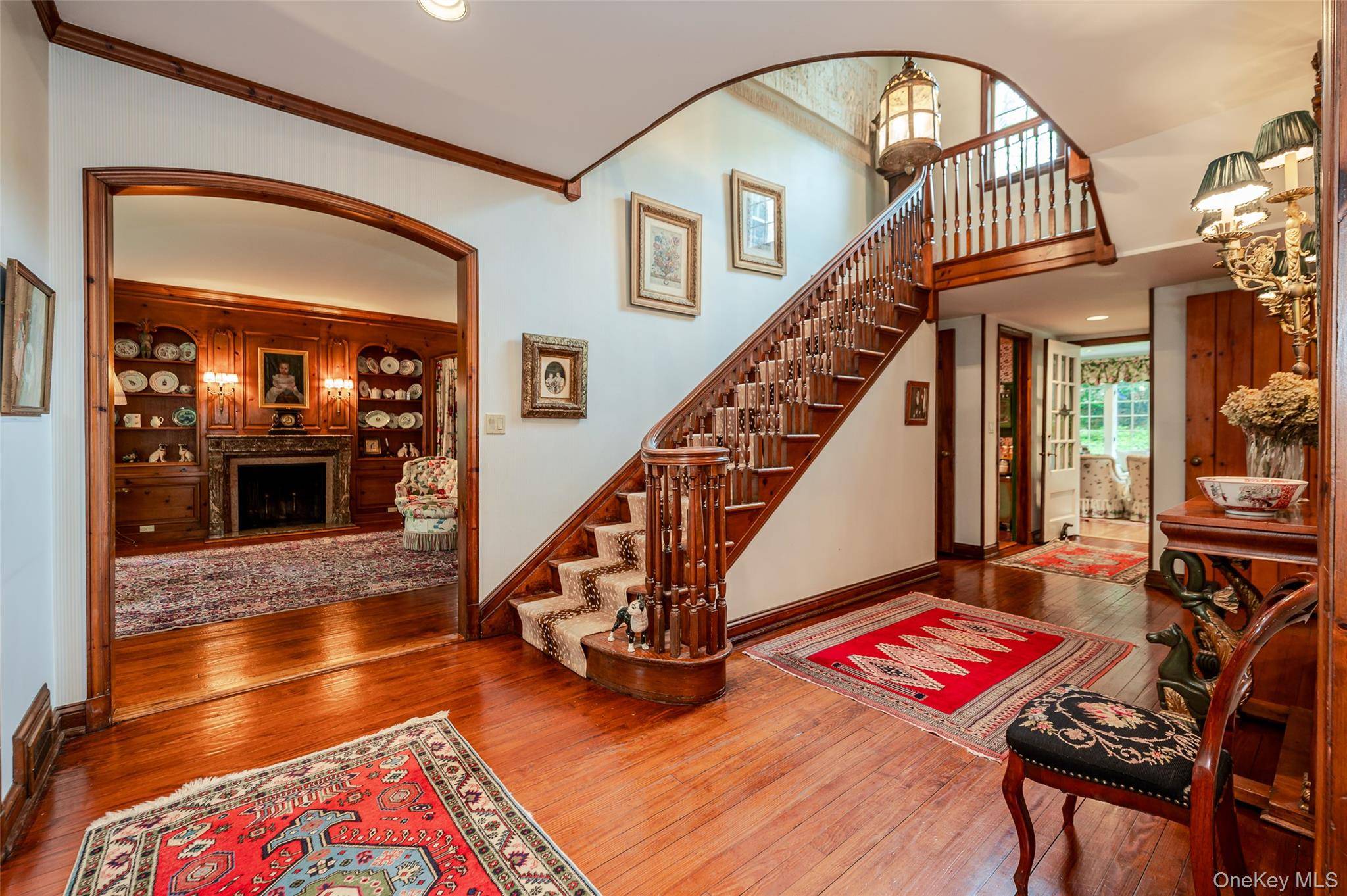 111 Clent RD, Great Neck, NY 11021