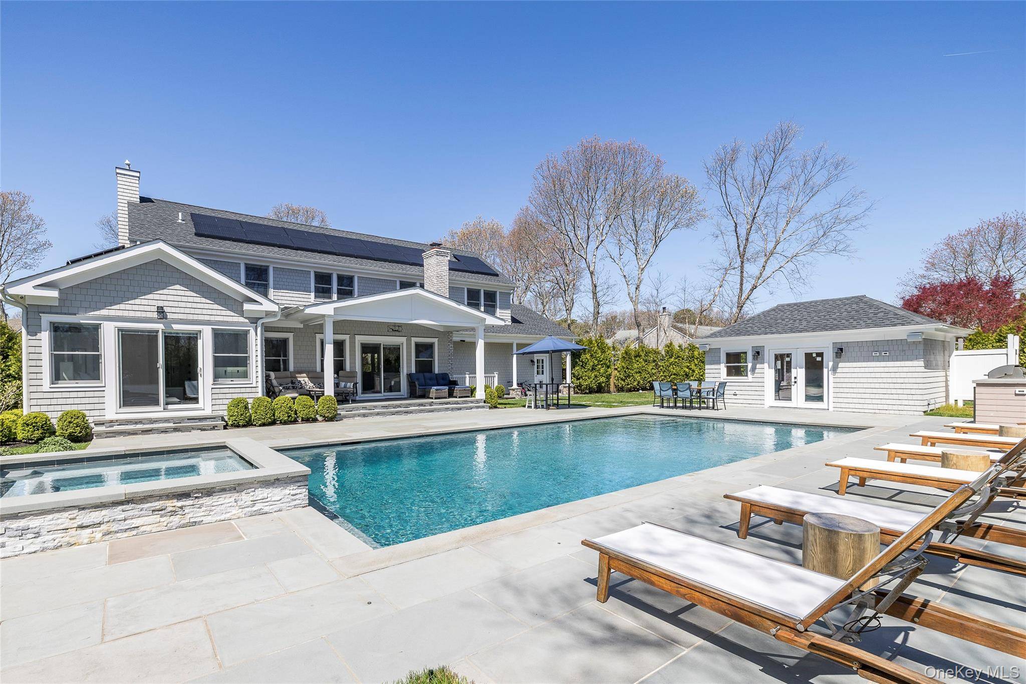 9 Jennifers PATH, Quiogue, NY 11978
