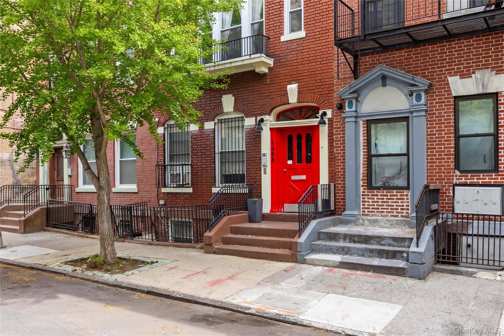 1068 Walton AVE, Bronx, NY 10452