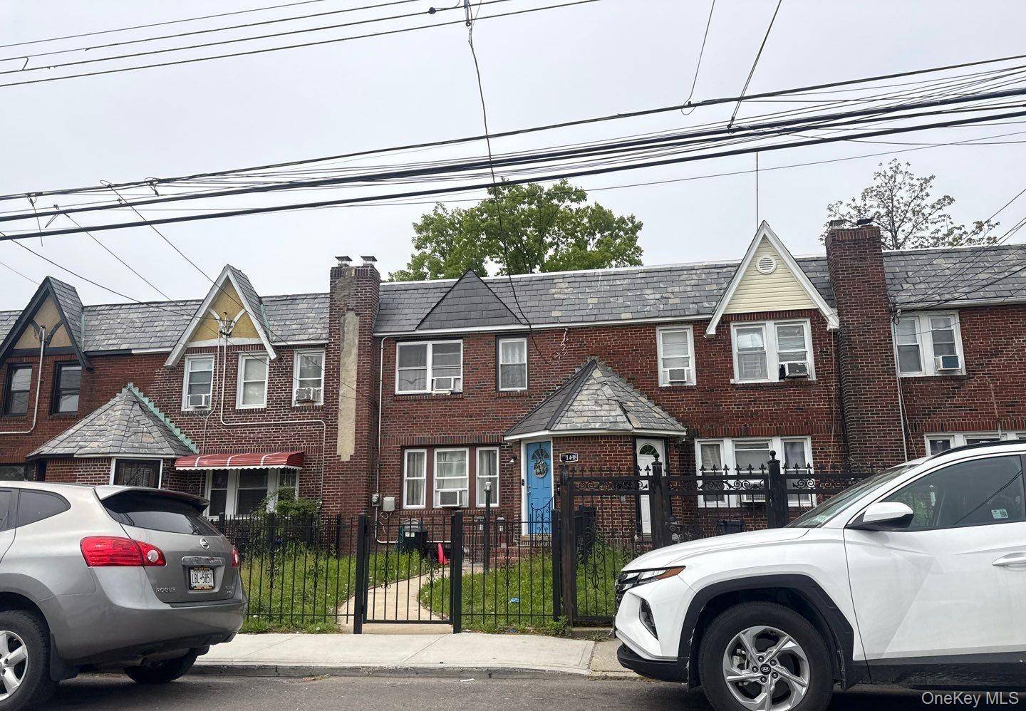 114-18 201st ST, Saint Albans, NY 11412