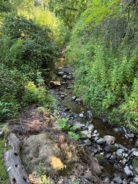 211 Sigler RD, Pine Plains, NY 12567
