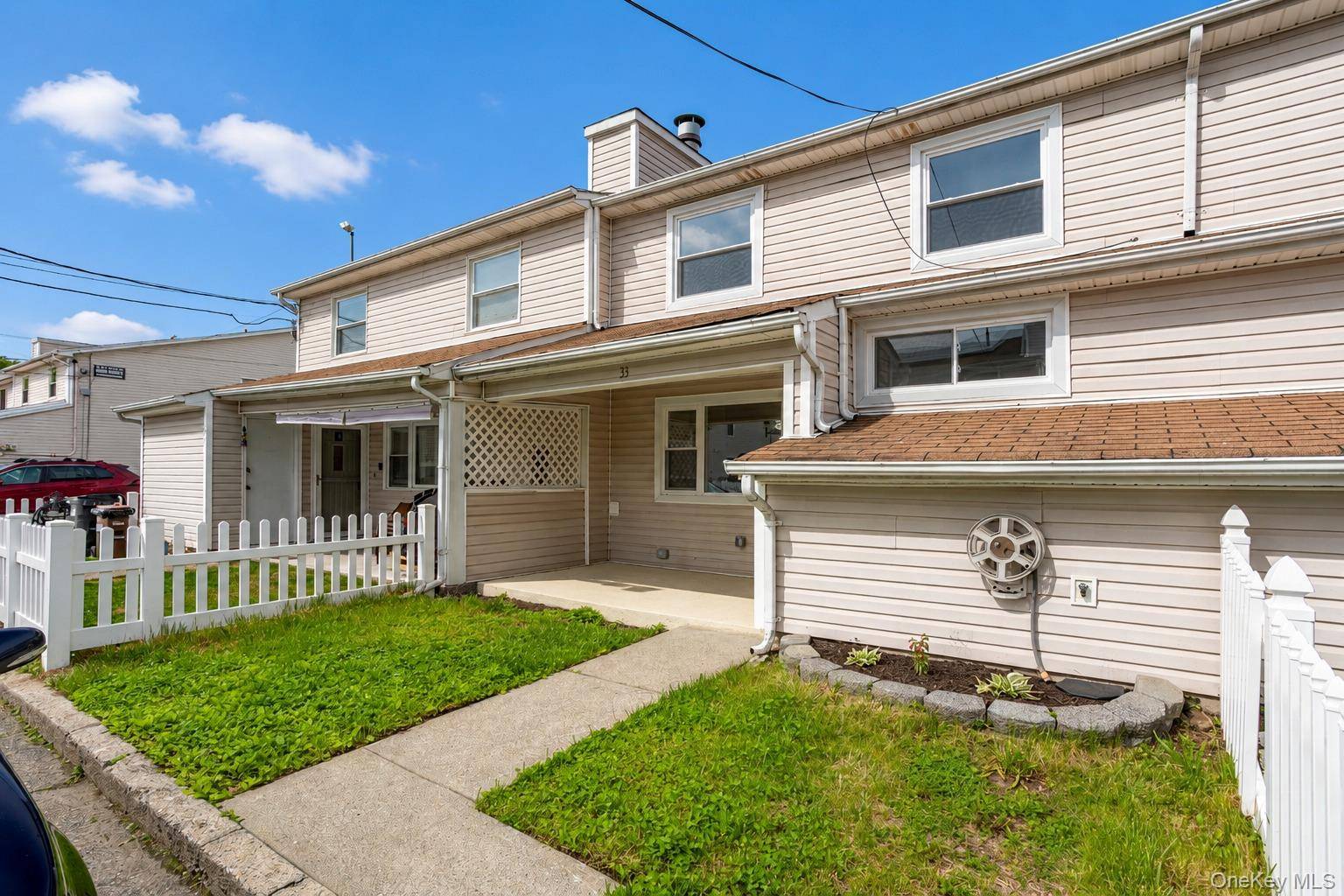 33 Marc ST, Staten Island, NY 10314