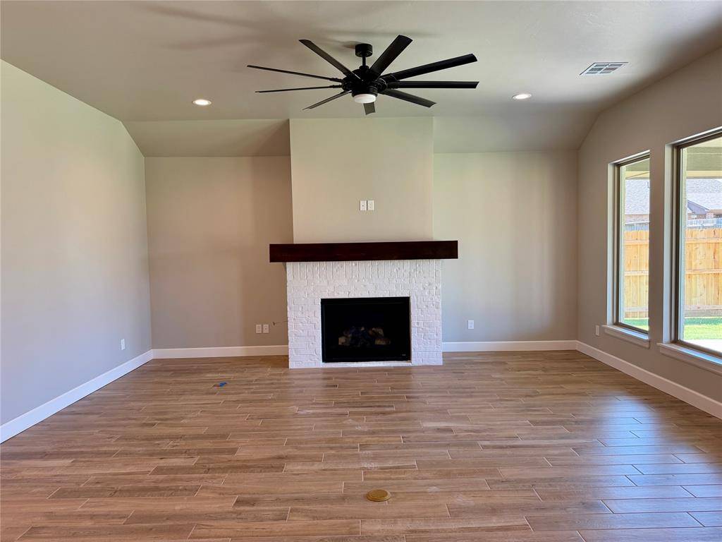 12801 Cobblestone Curve RD, Oklahoma City, OK 73142