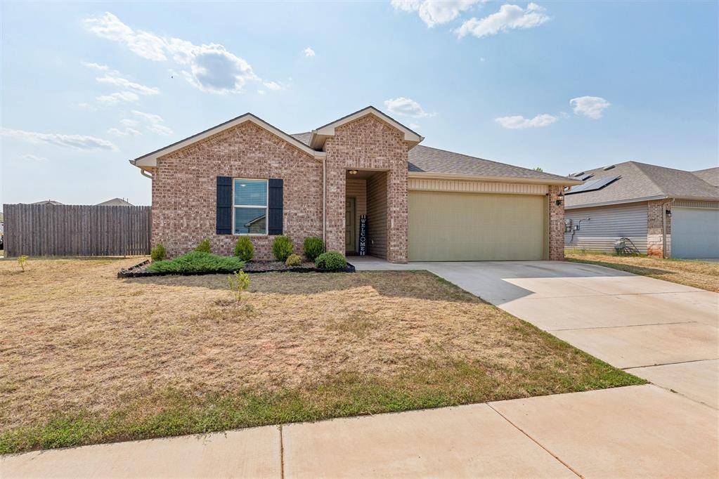 3425 Furrow DR, Yukon, OK 73099