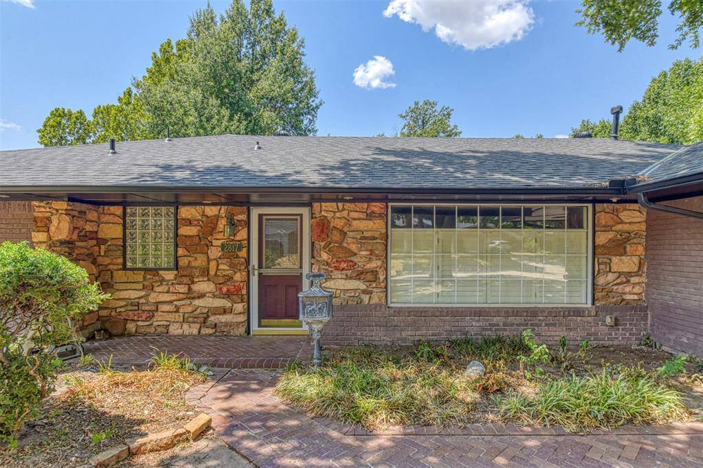 2817 N Holloway, Bethany, OK 73008