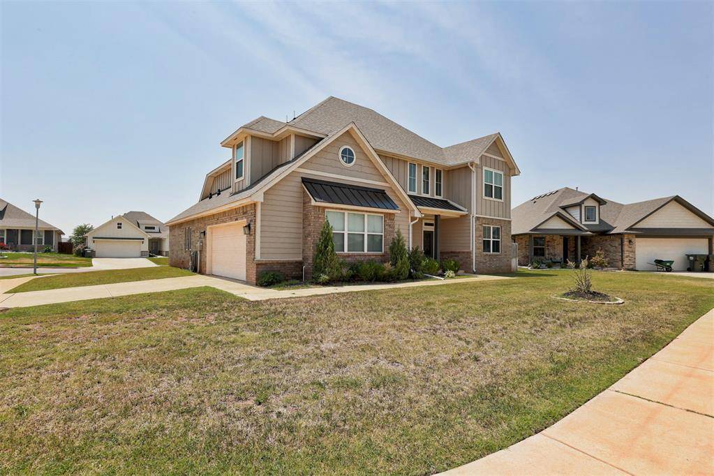 6300 Macarthur Park CIR, Edmond, OK 73012