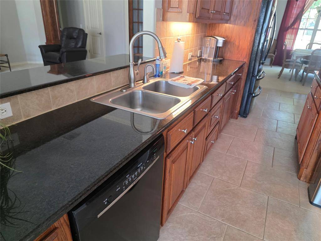 2416 Birmingham DR, Norman, OK 73071