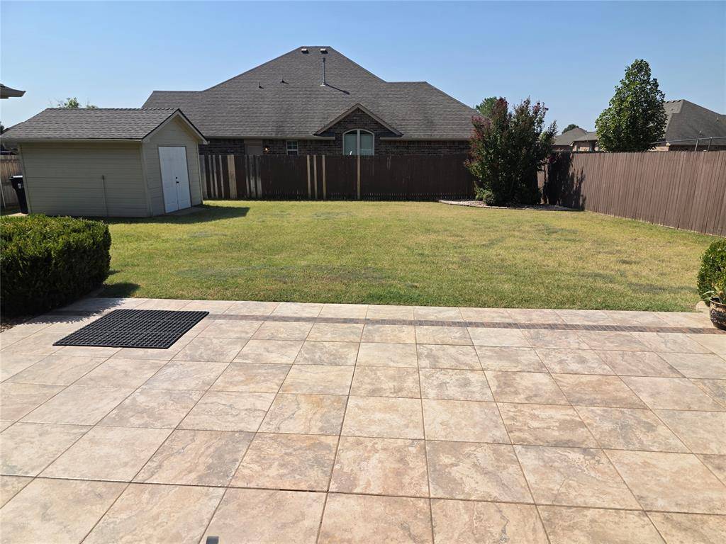 2416 Birmingham DR, Norman, OK 73071