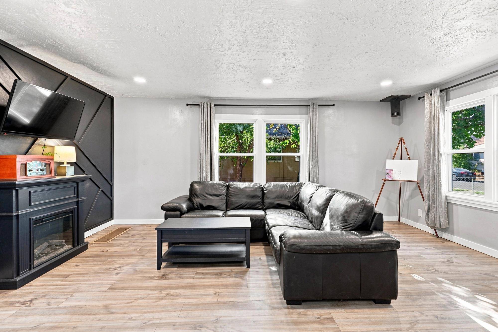 2014 E Cataldo Ave, Spokane, WA 99202