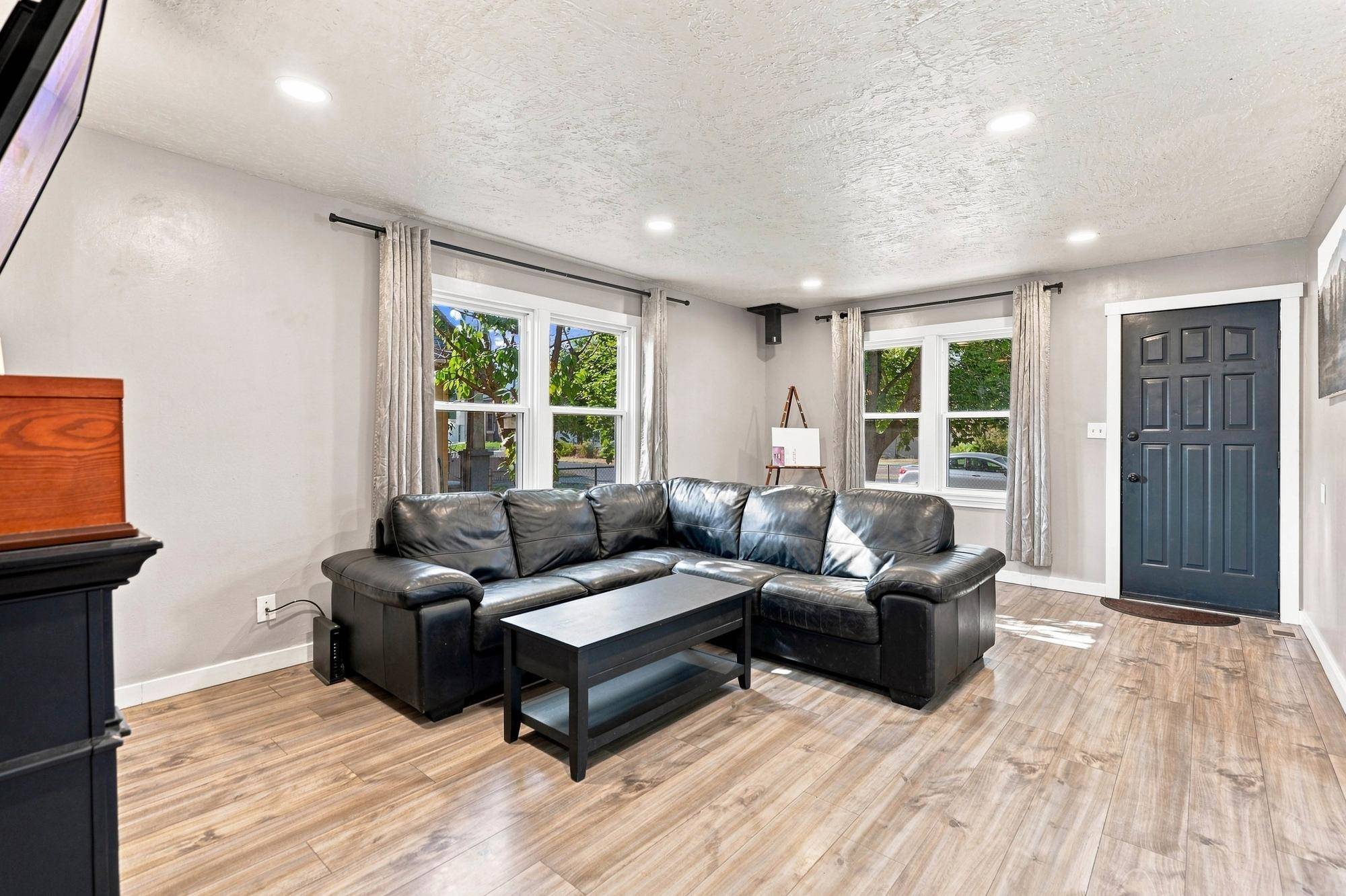 2014 E Cataldo Ave, Spokane, WA 99202
