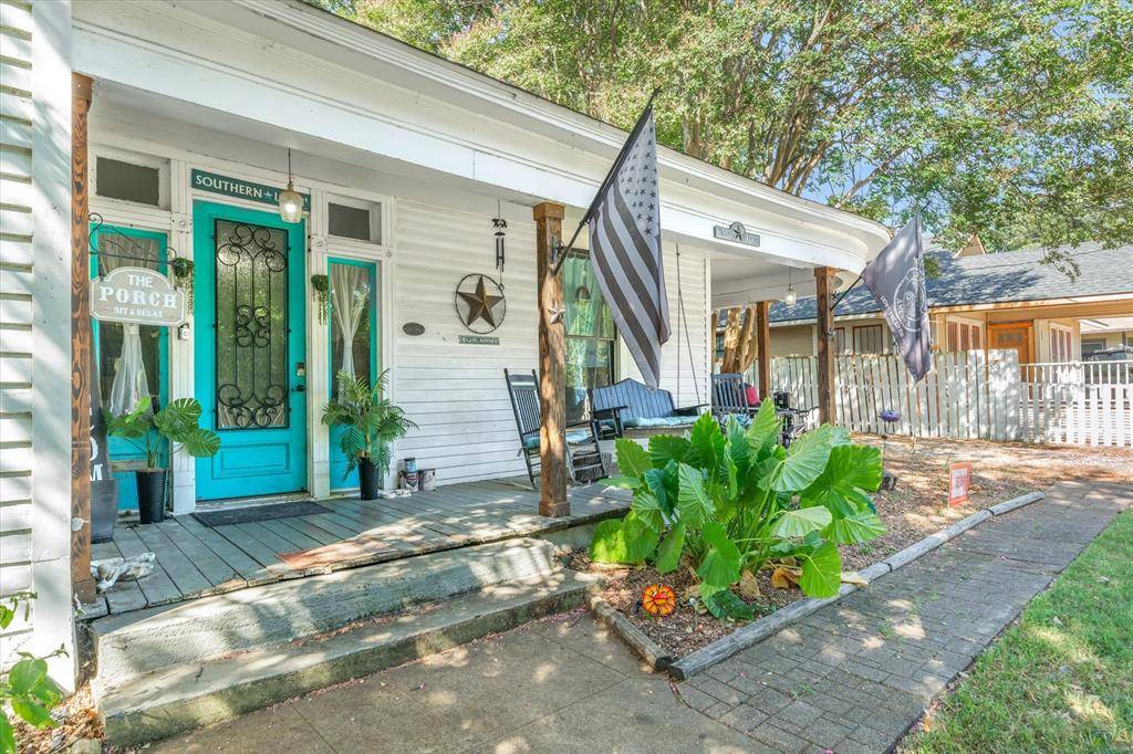 105 Johnson Street, Terrell, TX 75160