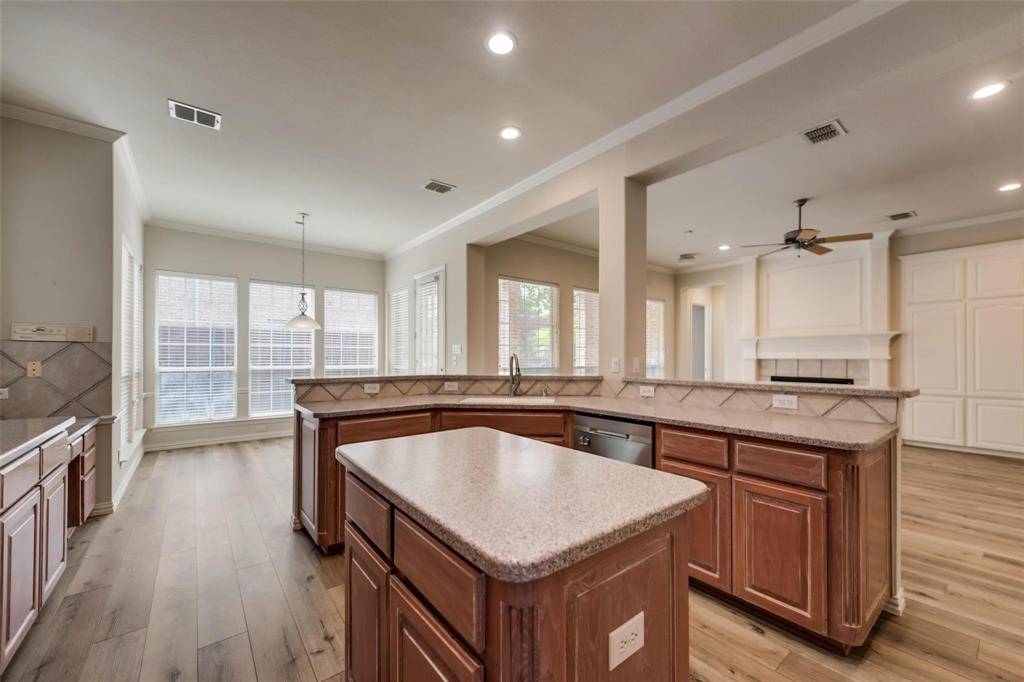 577 Indian Rock Drive, Coppell, TX 75019