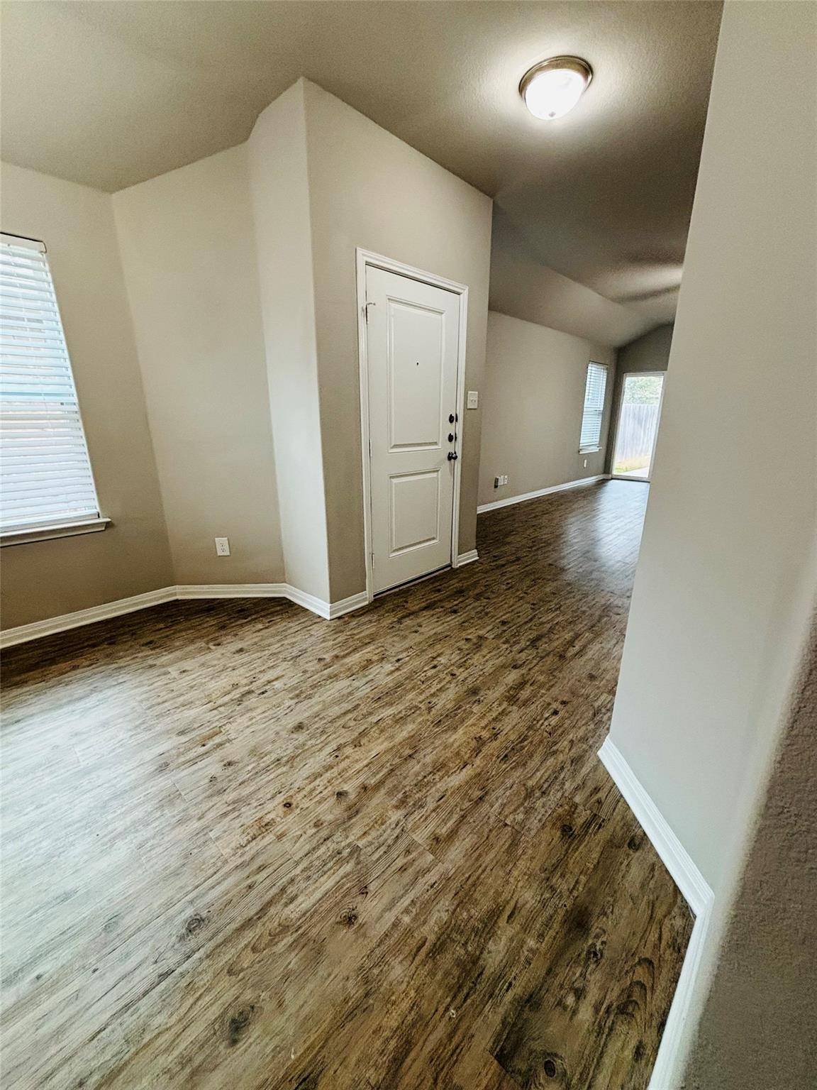 1311 Henry David DR, Pflugerville, TX 78660
