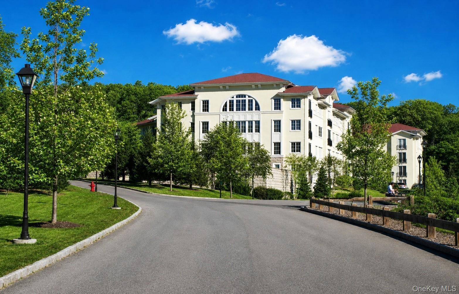 603 Trump PARK #603, Shrub Oak, NY 10588