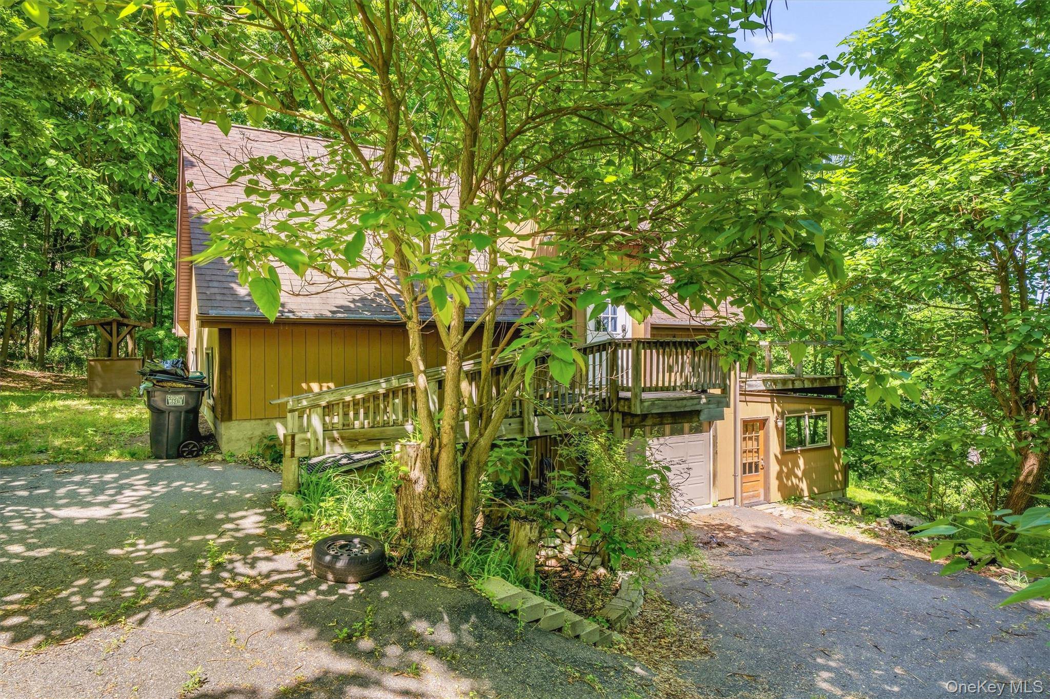 65 Old Turnpike RD, Bloomingburg, NY 12721