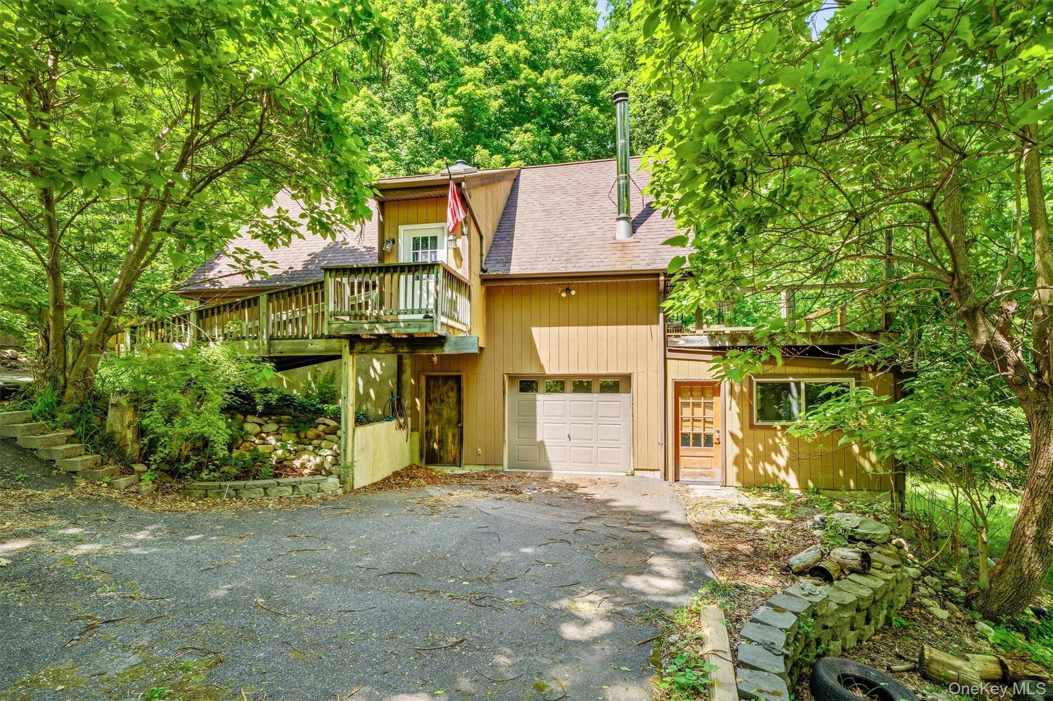 65 Old Turnpike RD, Bloomingburg, NY 12721
