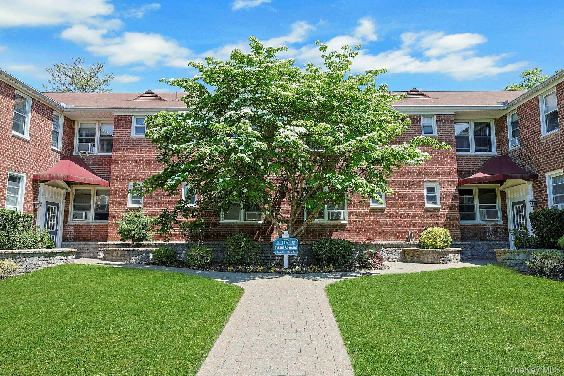 15 Bryant Crescent #2G, White Plains, NY 10605