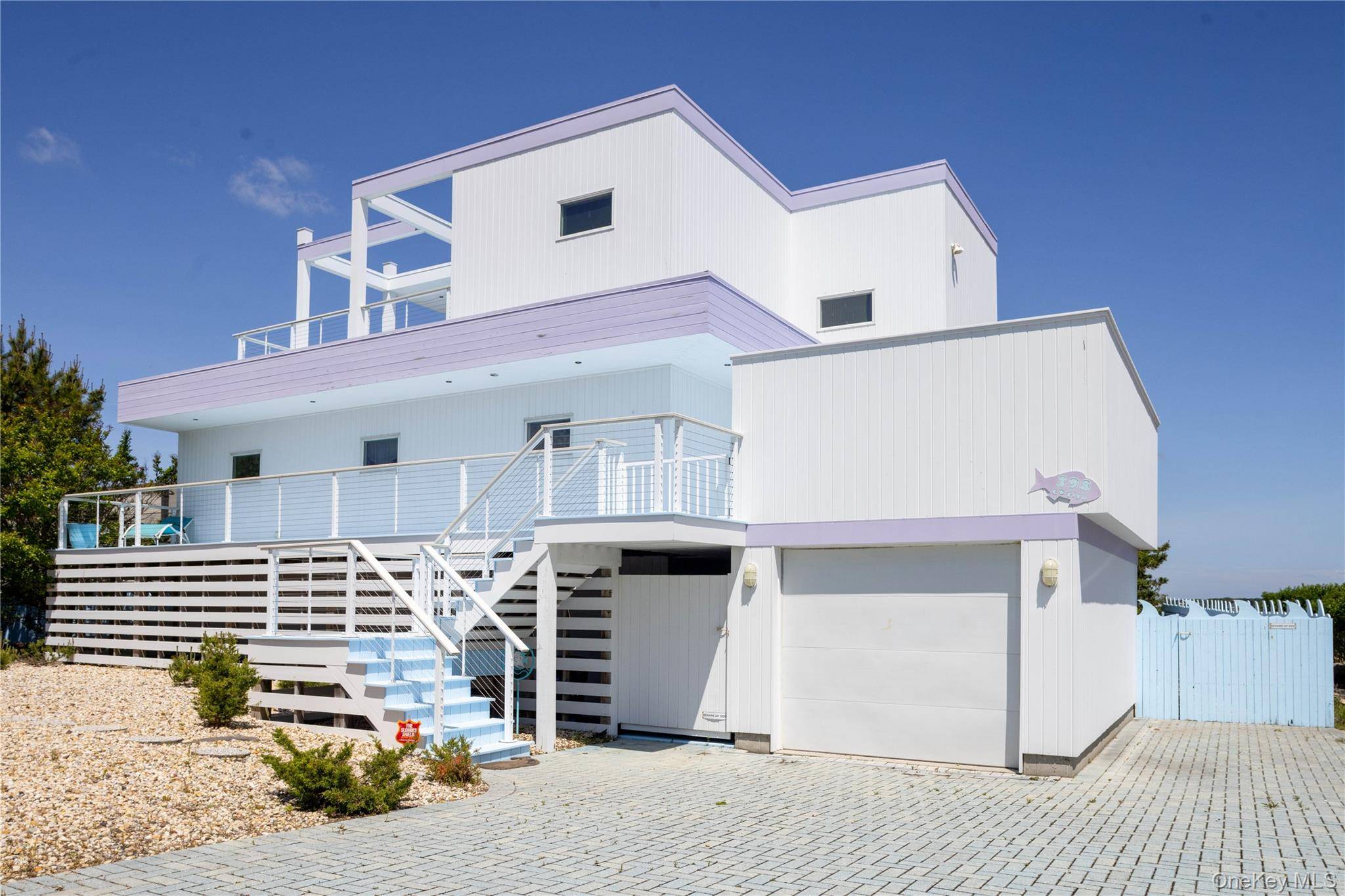 398 Dune RD, Westhampton Beach, NY 11978