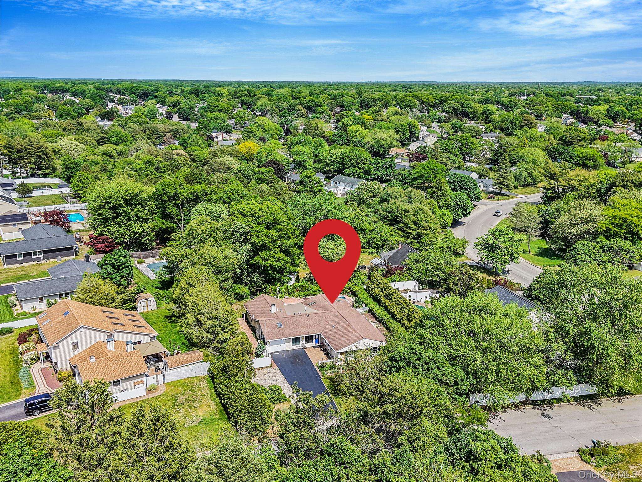 5 Tawny PASS, South Setauket, NY 11720