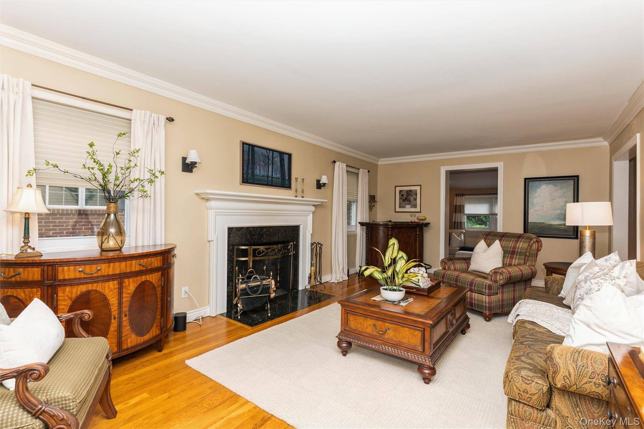 163 Tullamore RD, Garden City, NY 11530