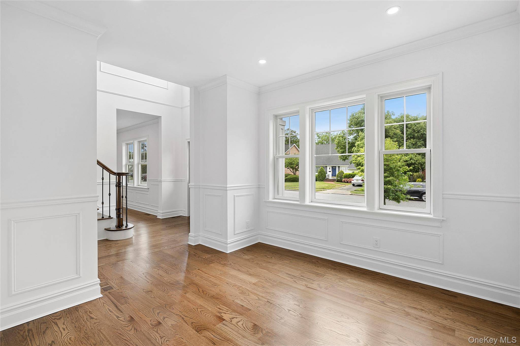 159 Lincoln ST, Garden City, NY 11530