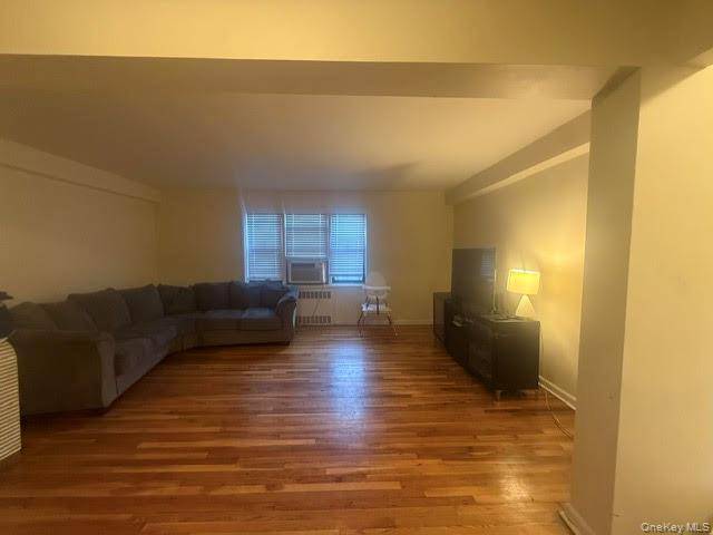 465 E Lincoln AVE #411, Mount Vernon, NY 10552