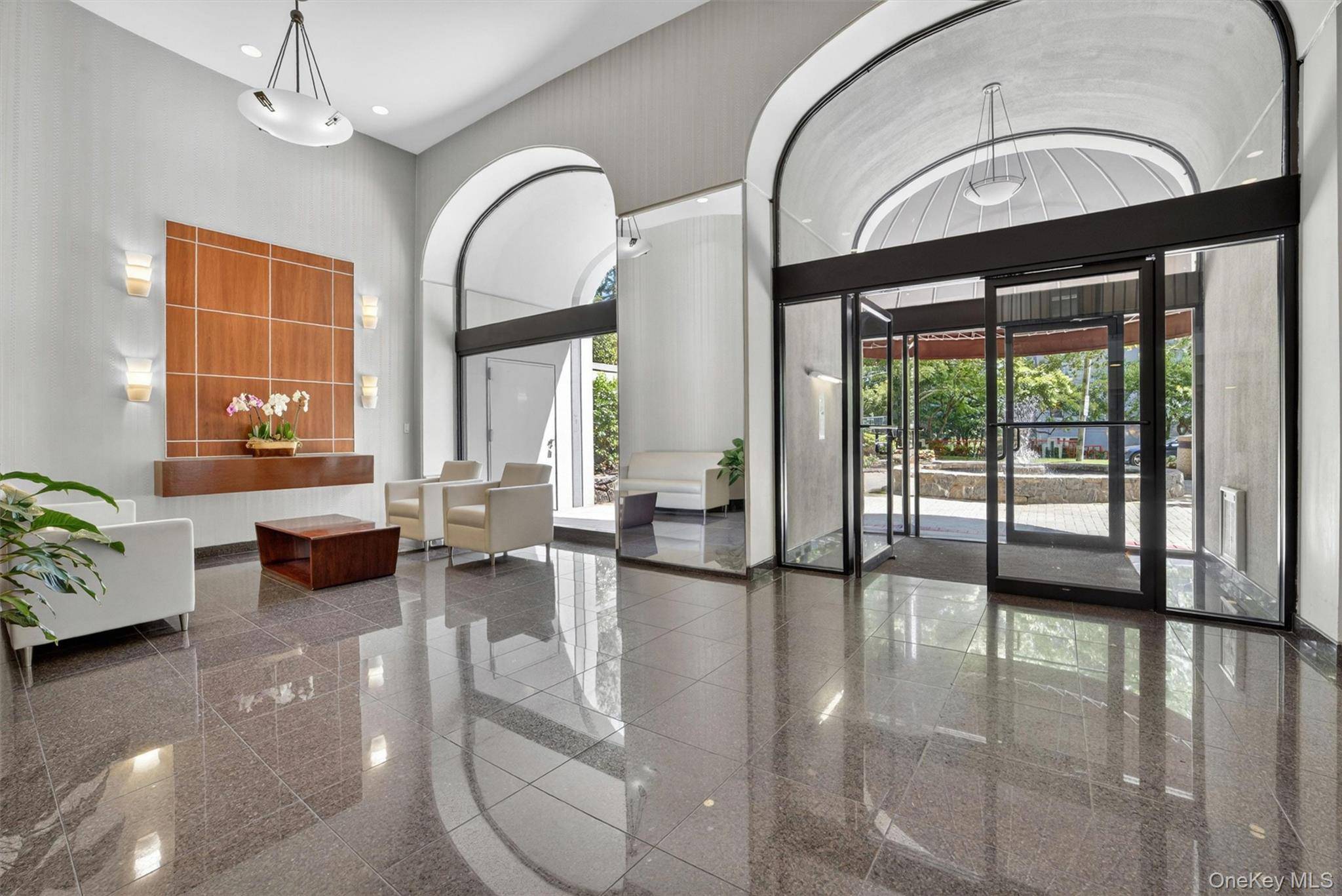 15 Stewart PL #7H, White Plains, NY 10603
