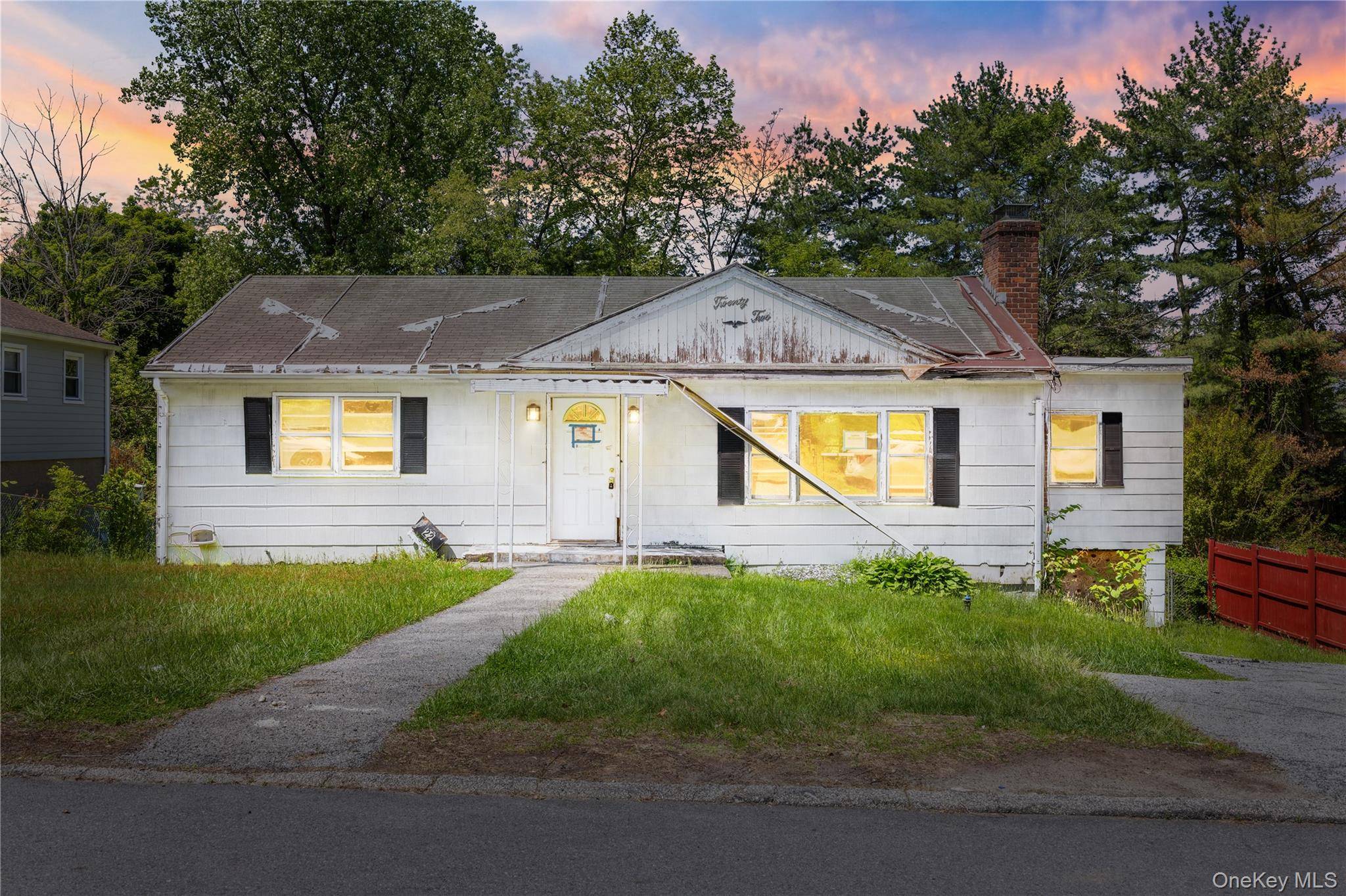 22 N Lawrence AVE, Elmsford, NY 10523