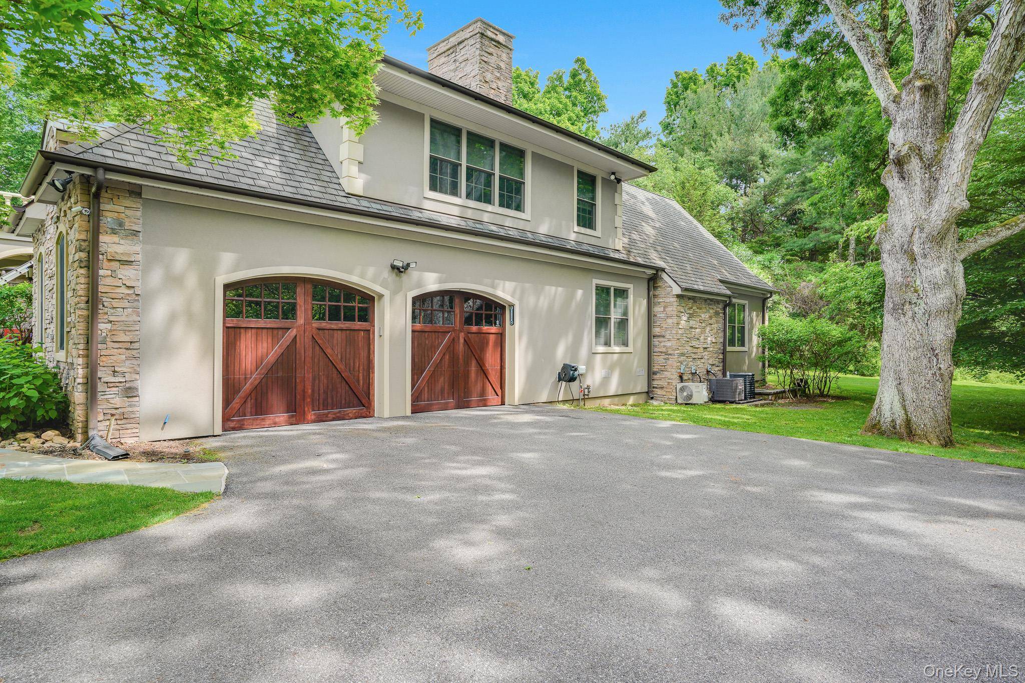 1332 Baldwin RD, Yorktown Heights, NY 10598